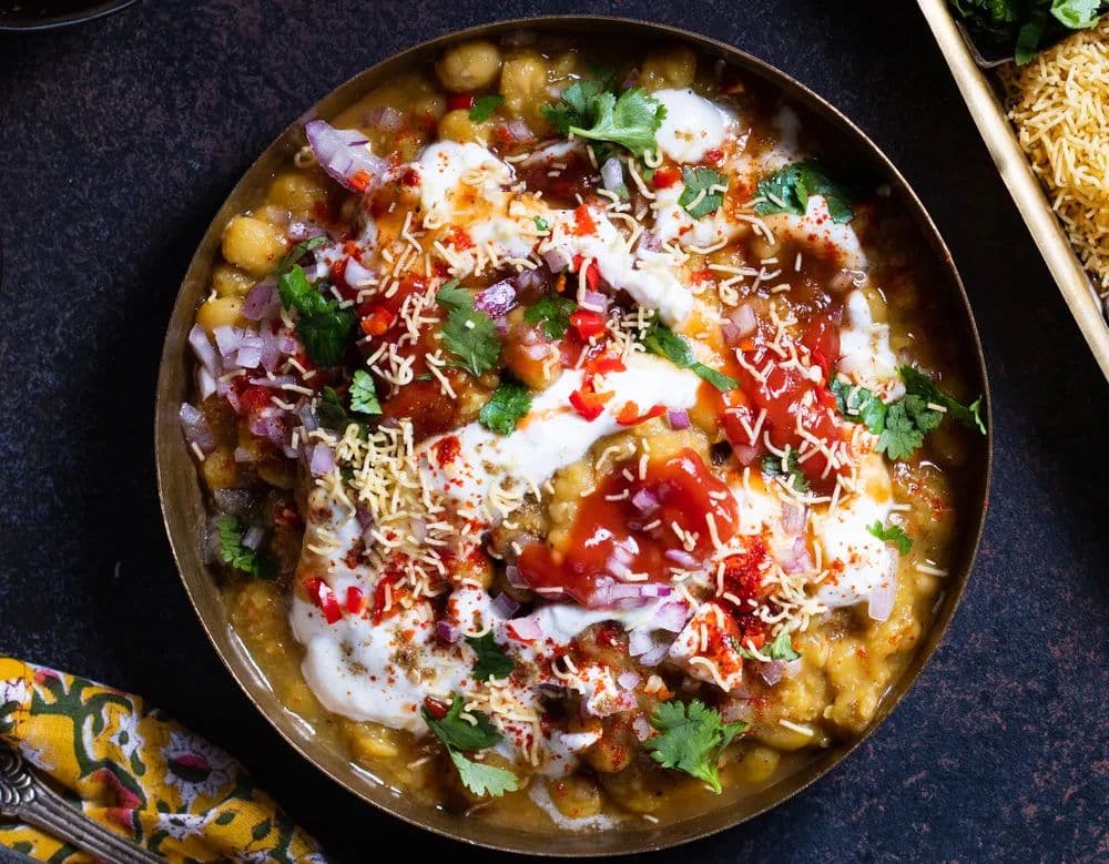 Aloo Tikki Chole Chaat